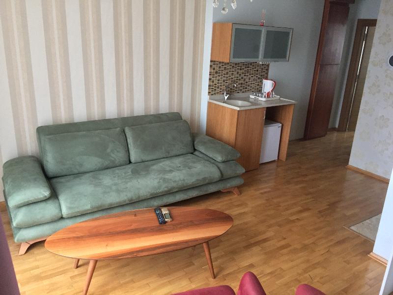 Nuevas Suites Стамбул Экстерьер фото